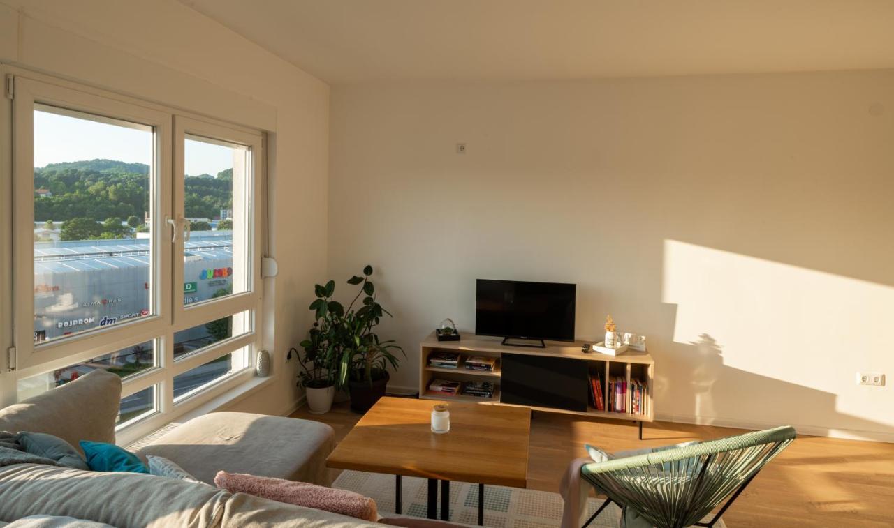 Vesta Apartment Tuzla - Across Bcc Shopping Mall Екстериор снимка